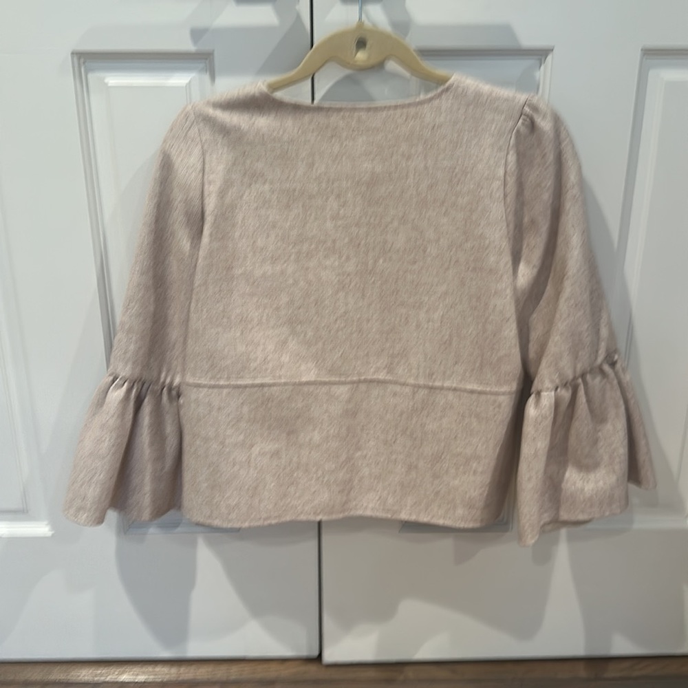 Blazer - Picture 2 of 3